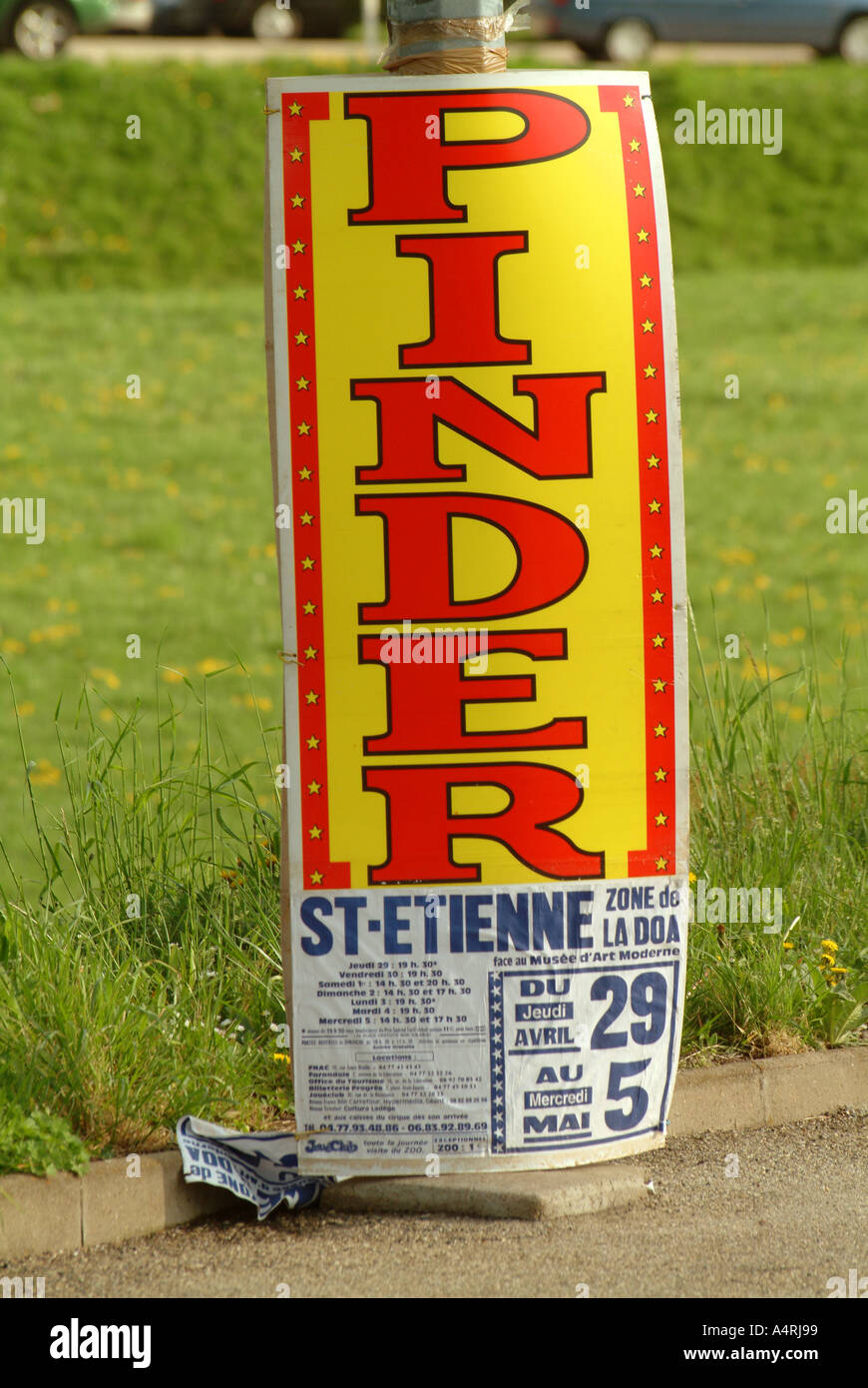 CircusMBF1557 St Etienne Loire Valle del Rodano in Francia il famoso Pinder Circus uno dei grandi spettacoli arriva a St Etienne Foto Stock