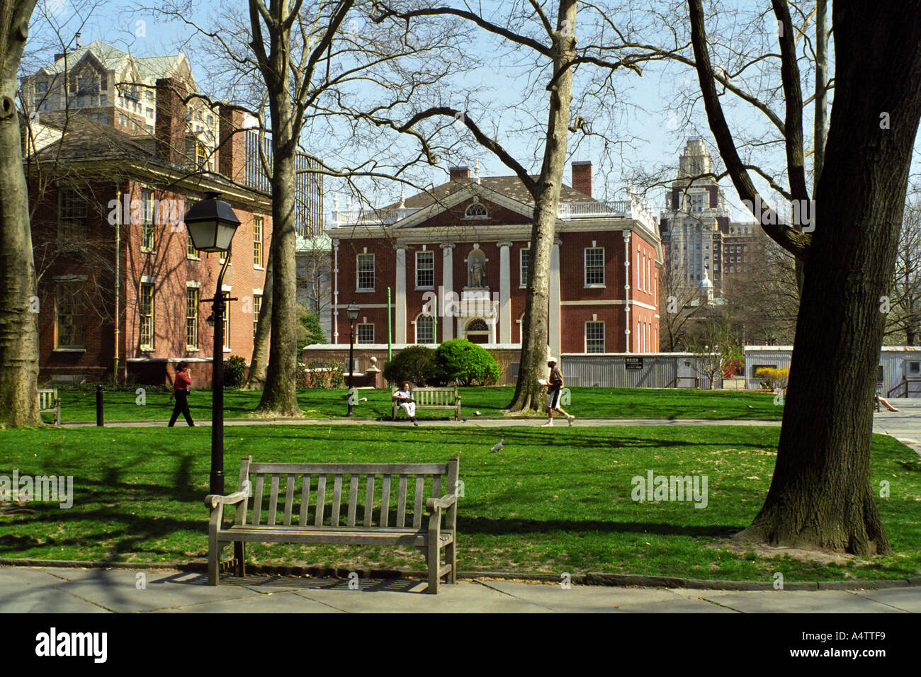 L'Independence Mall vicino a Independence Hall di Philadelphia PA USA Foto Stock