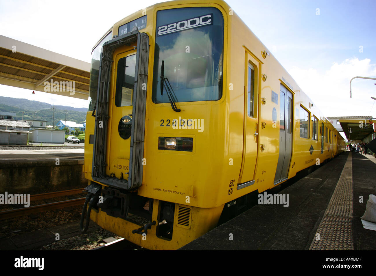 Nanohana treno Deluxe, Kagoshima, Giappone Foto Stock