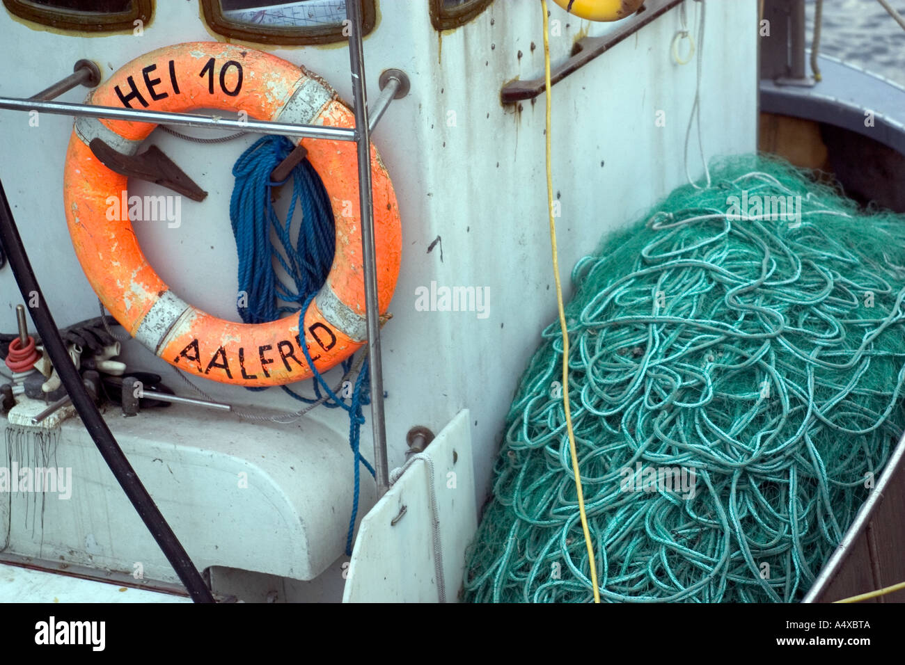 15.08.2004. Germania, DEU, Heikendorf. La corda è volato e la vita di un nastro di una fresa di pesce. Foto Stock
