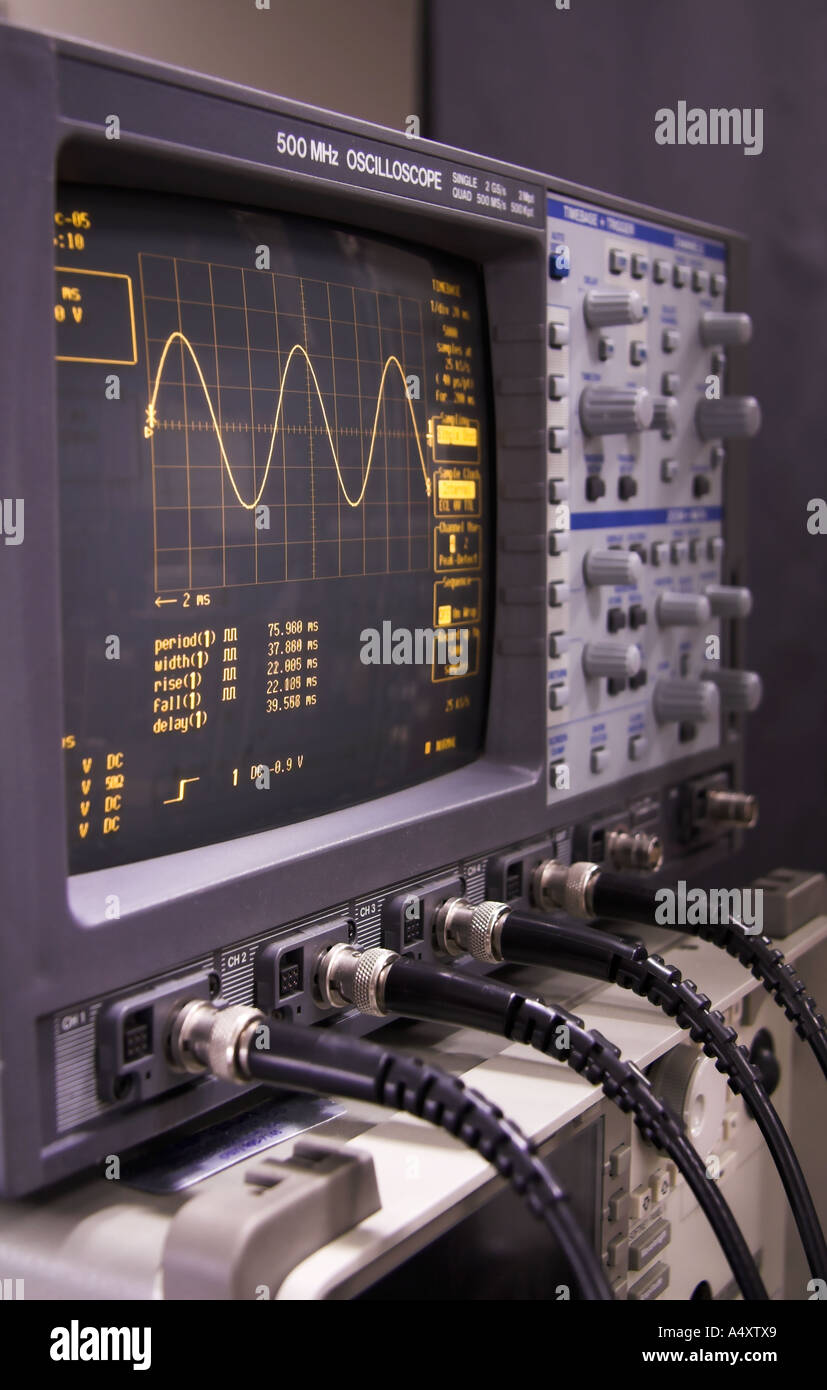 Un moderno digitale oscilloscopio LeCroy, marca ritoccate fuori Foto Stock