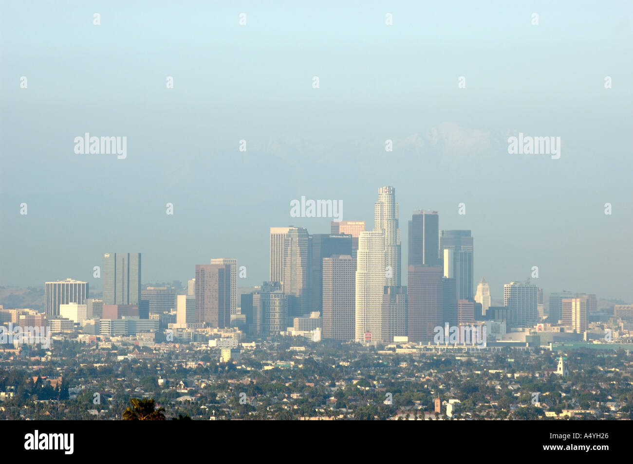 Il centro cittadino di Los Angeles al tramonto dalla Baldwin Hills Foto Stock