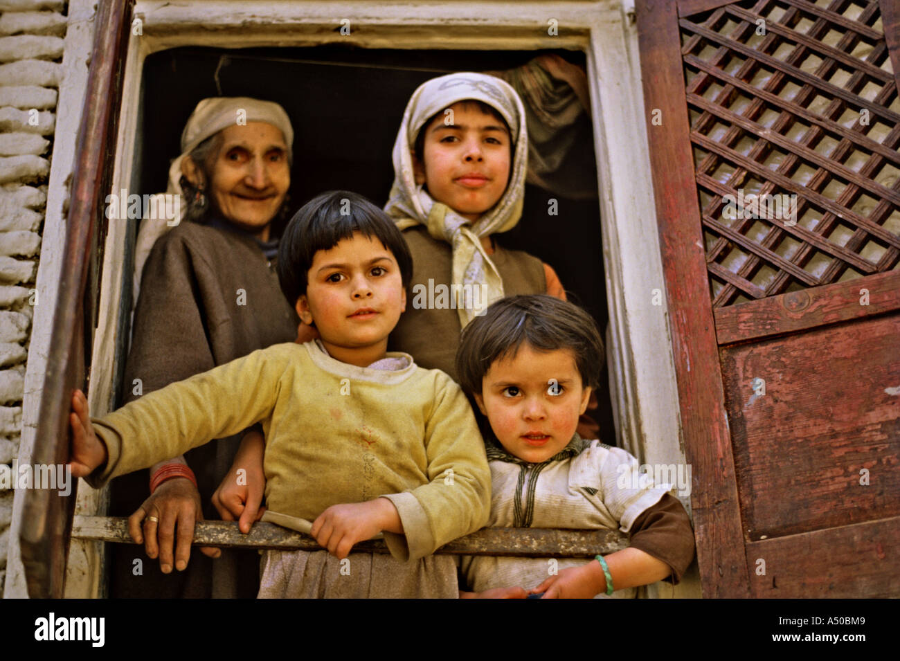 Locali i bambini del Kashmir Foto Stock