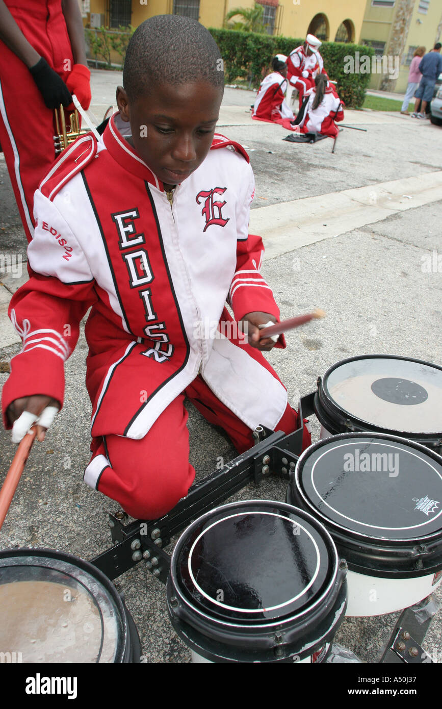 Miami Florida,Little Havana,Calle Ocho,Tres Reyes Magos Three 3 Kings Parade,Black Blacks African African African African Minority,High School,campus,studentessa Foto Stock