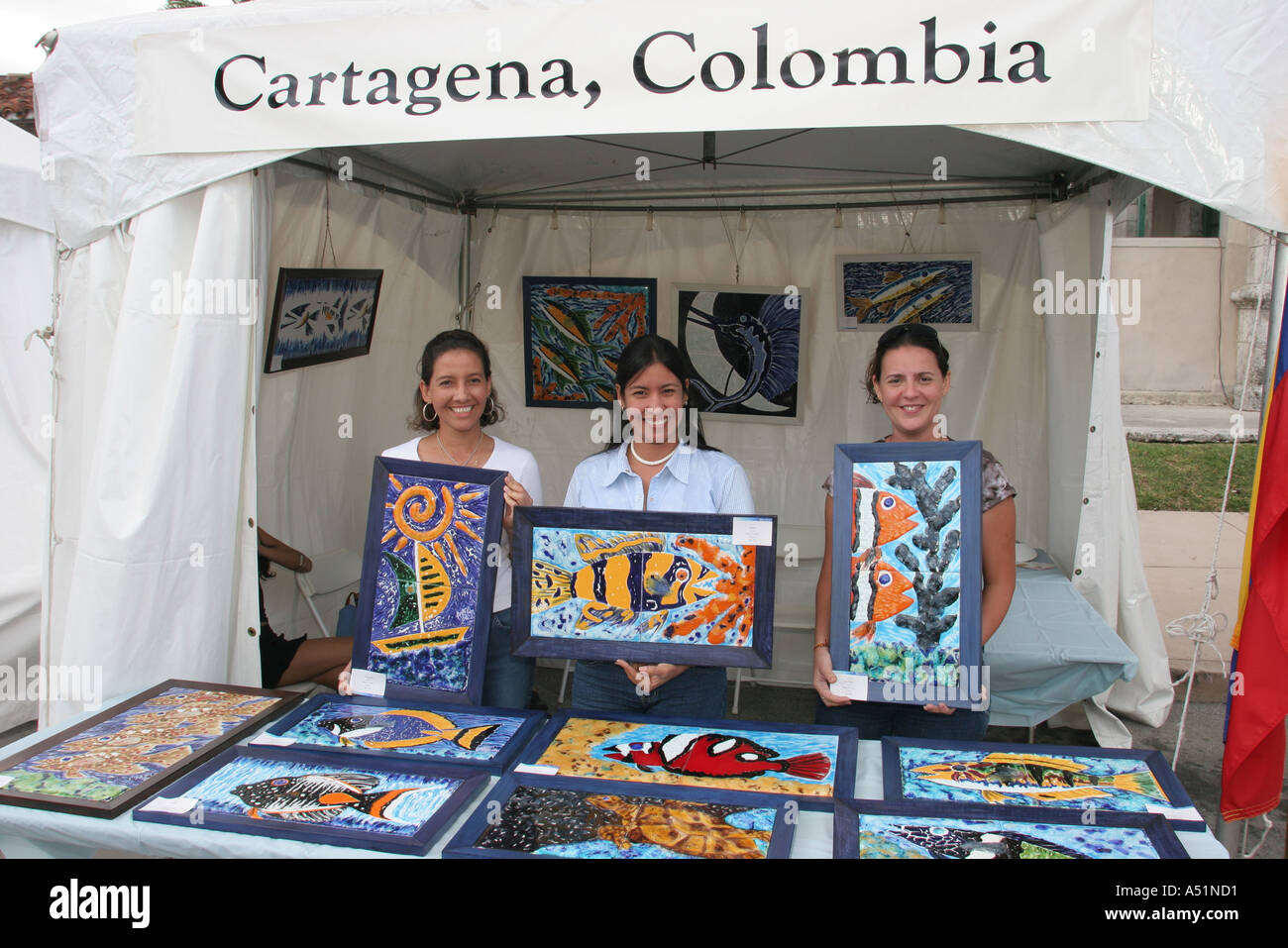 Miami Florida,Coral Gables,Merrick Festival,festival,celebrazione,fiera,arte ceramica da Cartagena Colombia,Immigrr etnico ispanico latino-latino Foto Stock