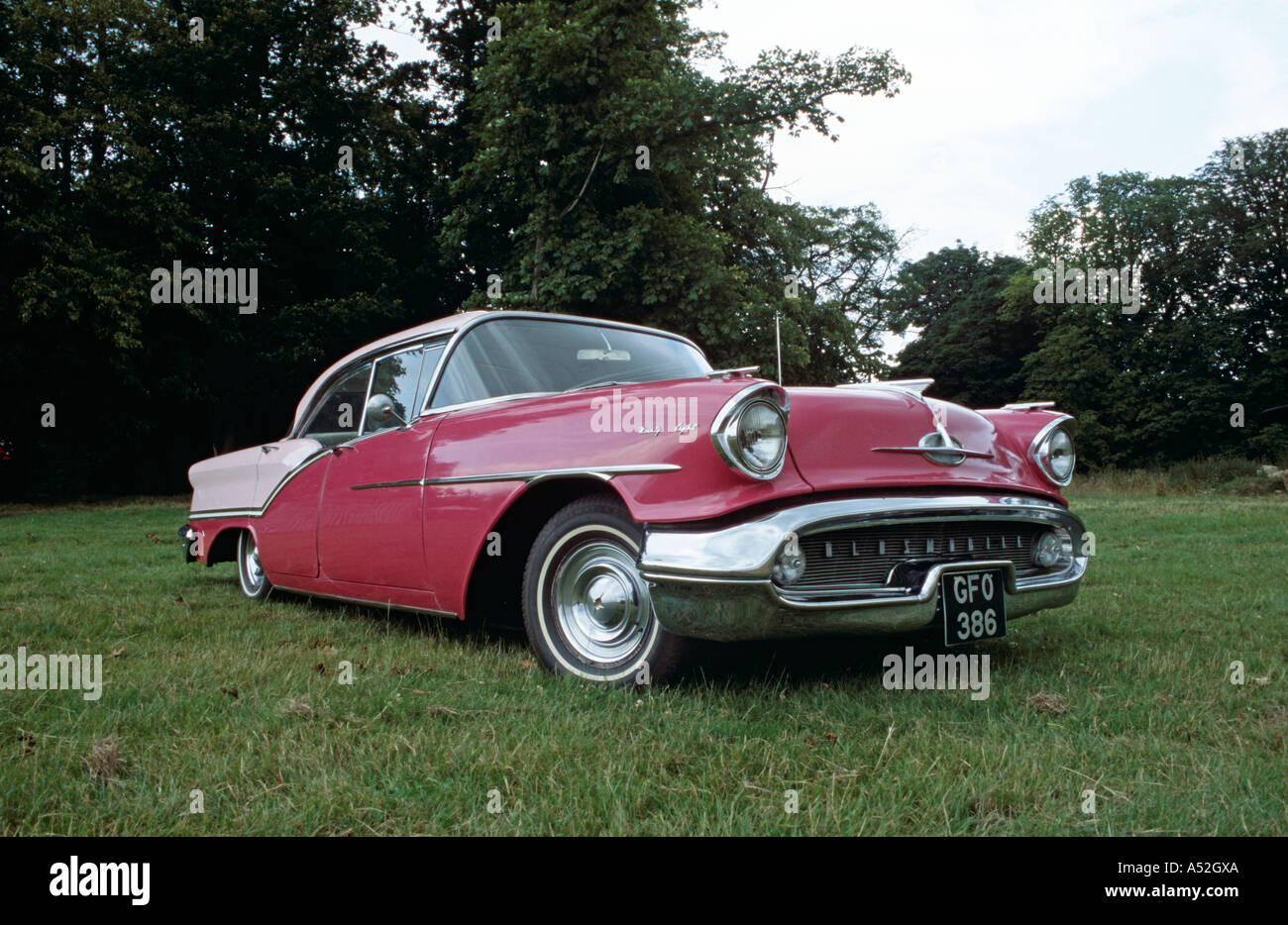 La Oldsmobile 98 del 1957 Foto Stock