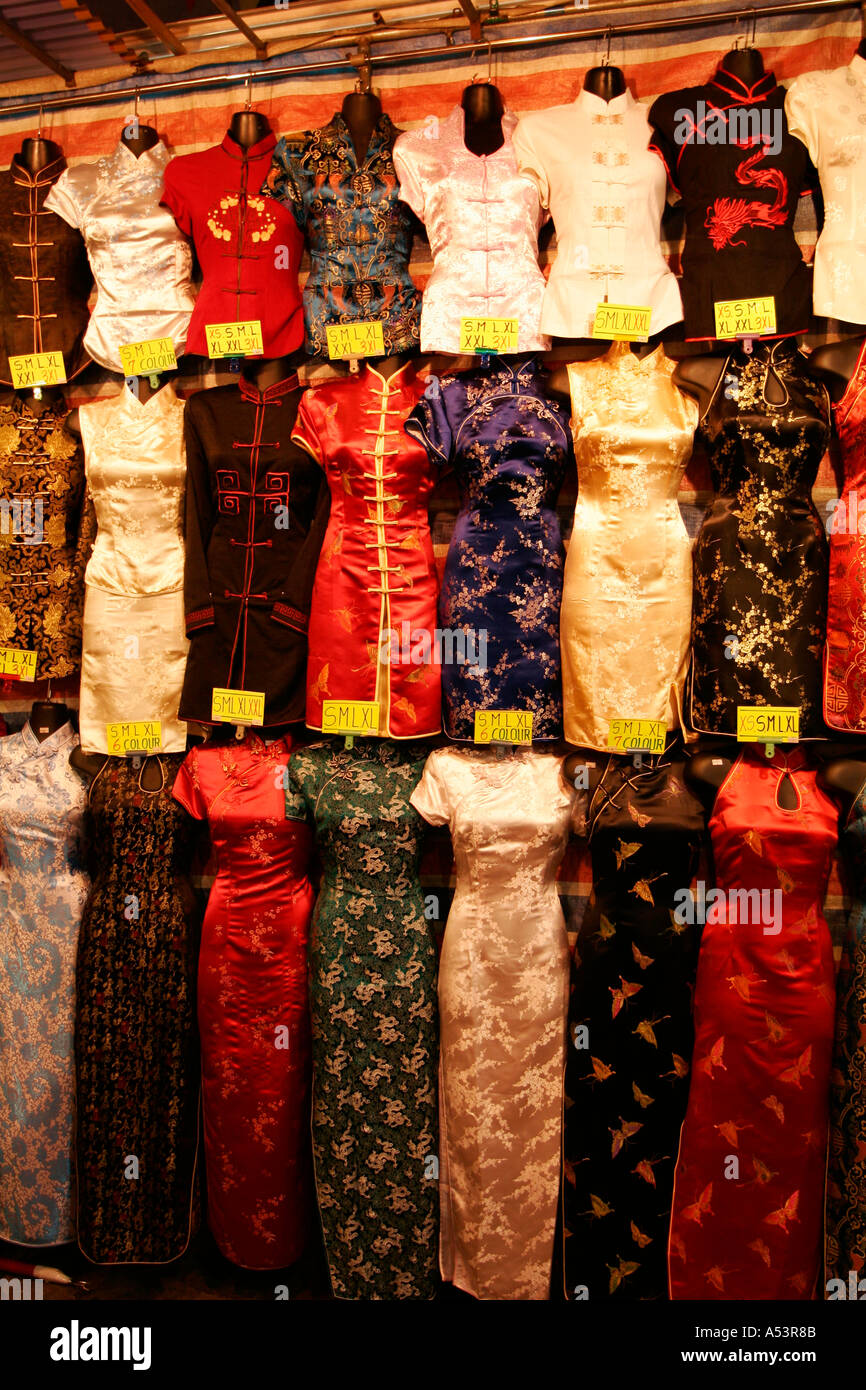 Negozio di vendita di abiti di seta a Kowloon Hong Kong Cina Foto Stock