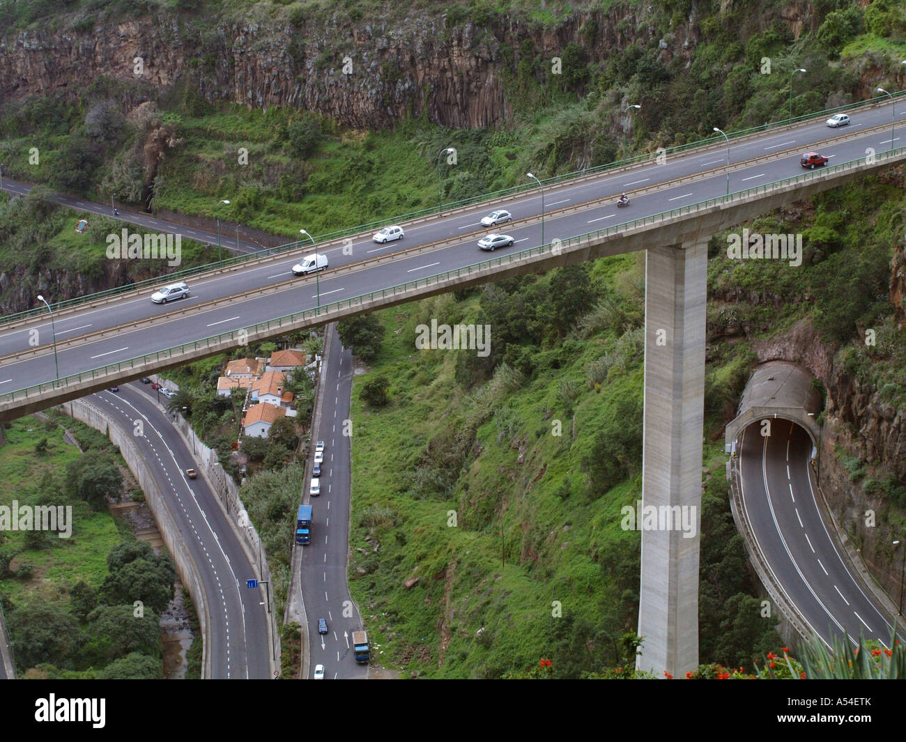 Freeway junction immagini e fotografie stock ad alta risoluzione - Alamy