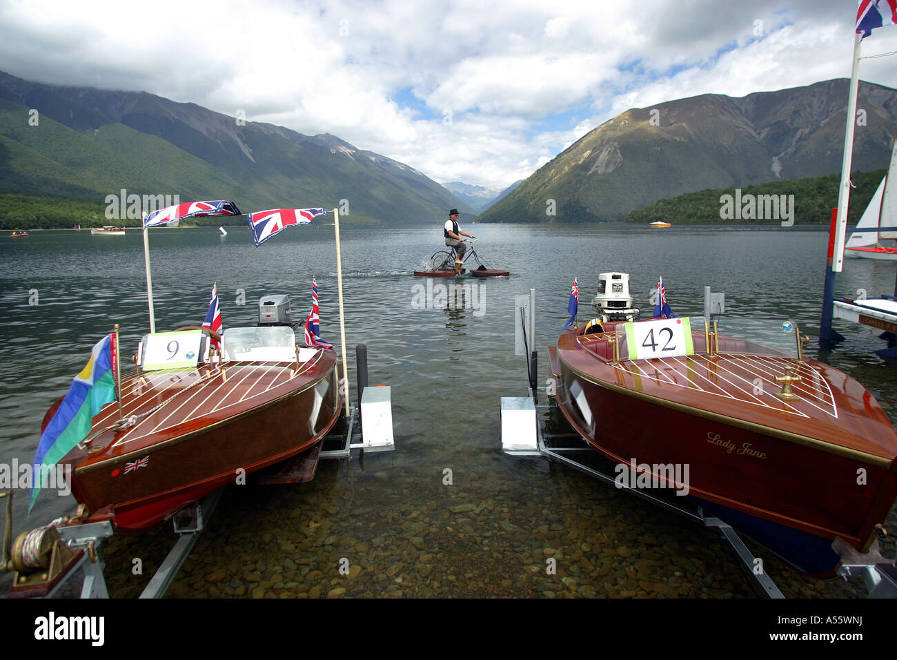 Il classico e antico Boat Show a Saint Arnaud, Lago Rotoiti Nelson Lakes National Park in Nuova Zelanda Foto Stock