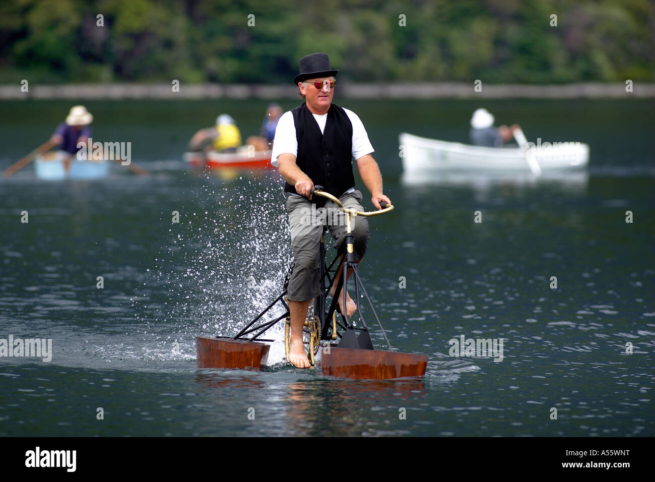 Il classico e antico Boat Show a Saint Arnaud, Lago Rotoiti Nelson Lakes National Park in Nuova Zelanda Foto Stock