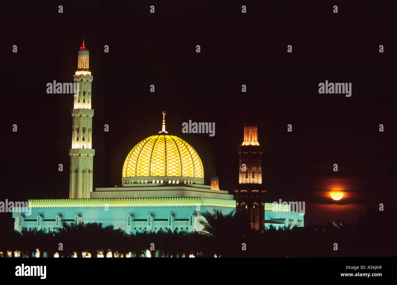 Mondaufgang neben der Sultan Quaboos Moschee Muscat Oman Asien Foto Stock