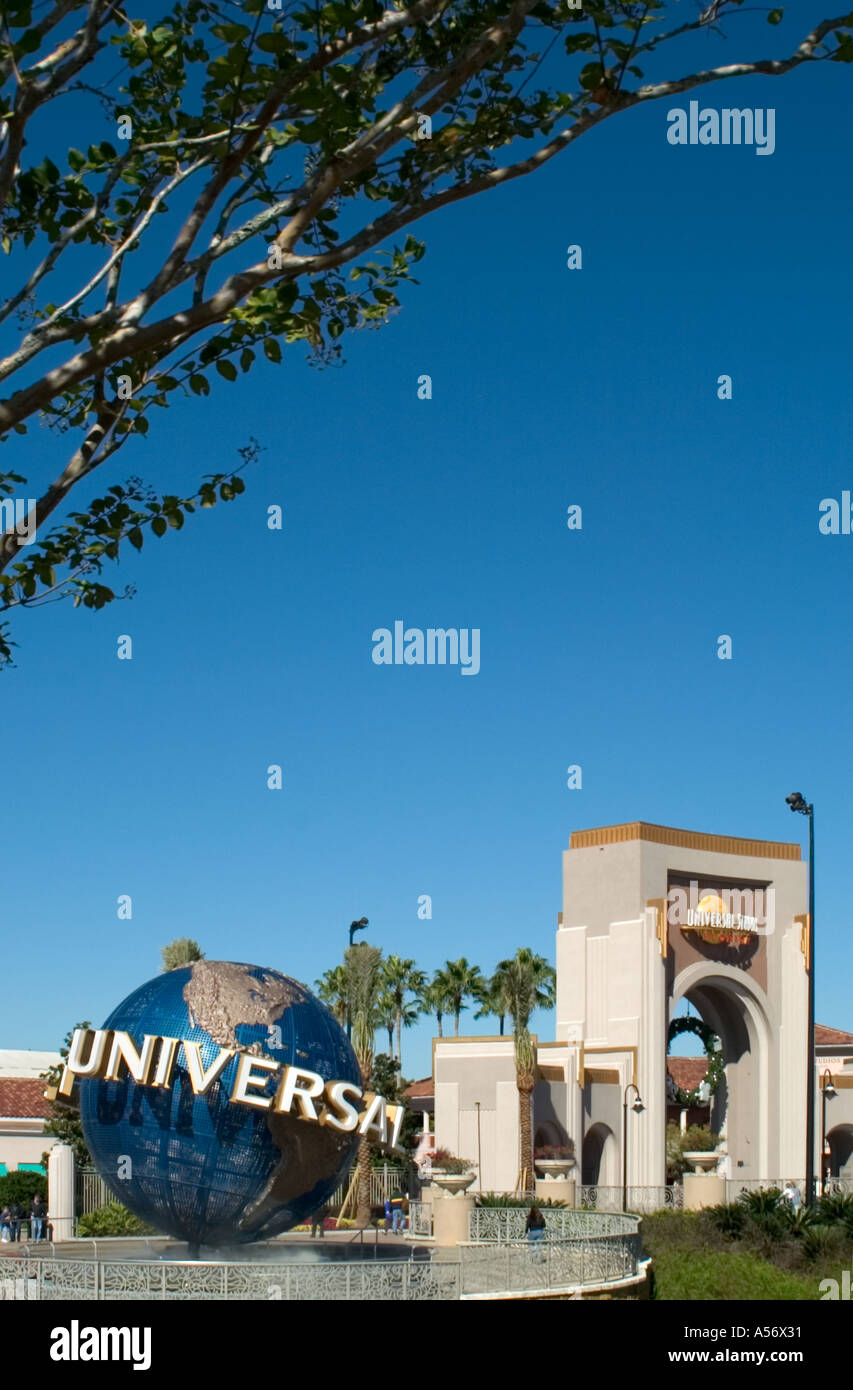 Ingresso universale e Globe, Universal Studios Orlando, Florida, Stati Uniti d'America Foto Stock