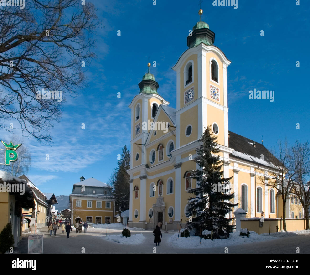 Chiesa nel centro del paese, St Johann in Tirolo Tirolo Austria Foto Stock