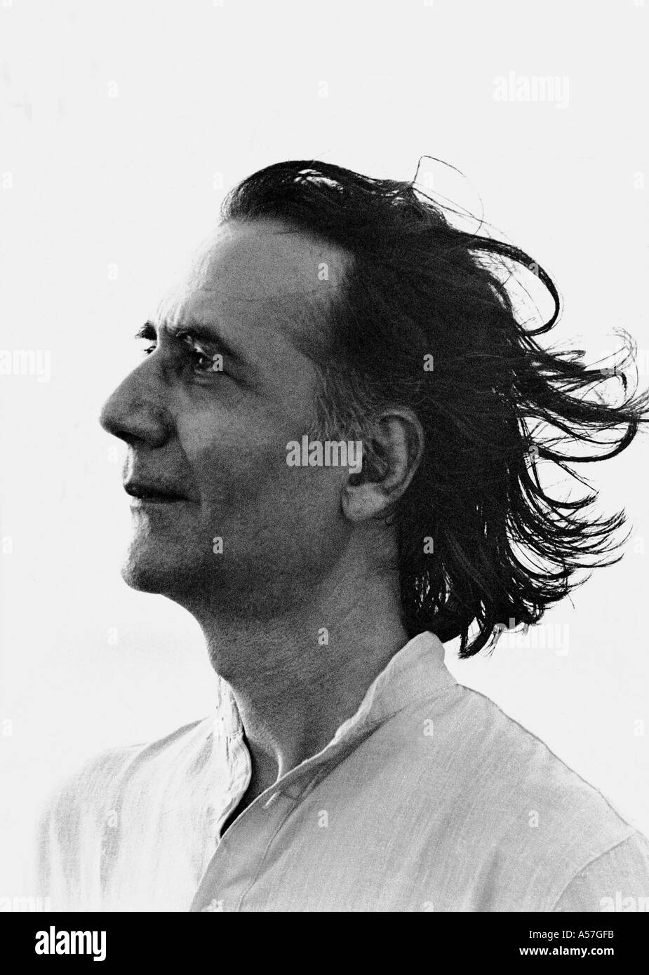 Makarand Dave, scrittore e poeta indiano Gujarati, Juhu Beach Bombay Mumbai Maharashtra India 1976 Foto Stock