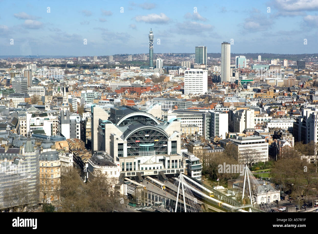 Vista dal London Eye in tutta Londra Inghilterra Foto Stock
