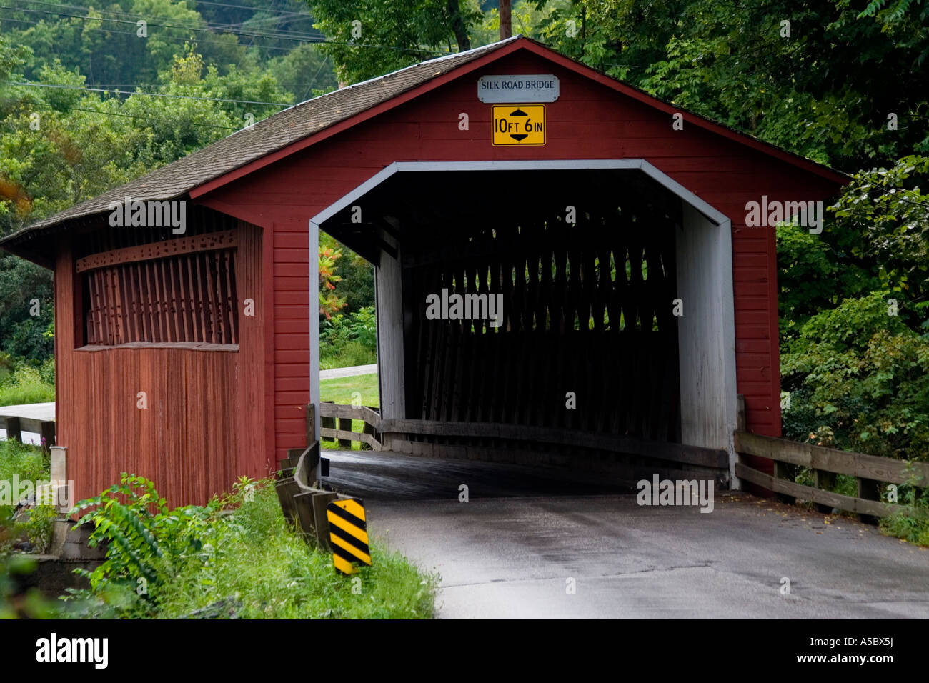 Silk Road Ponte Coperto Bennington County VT USA Foto Stock