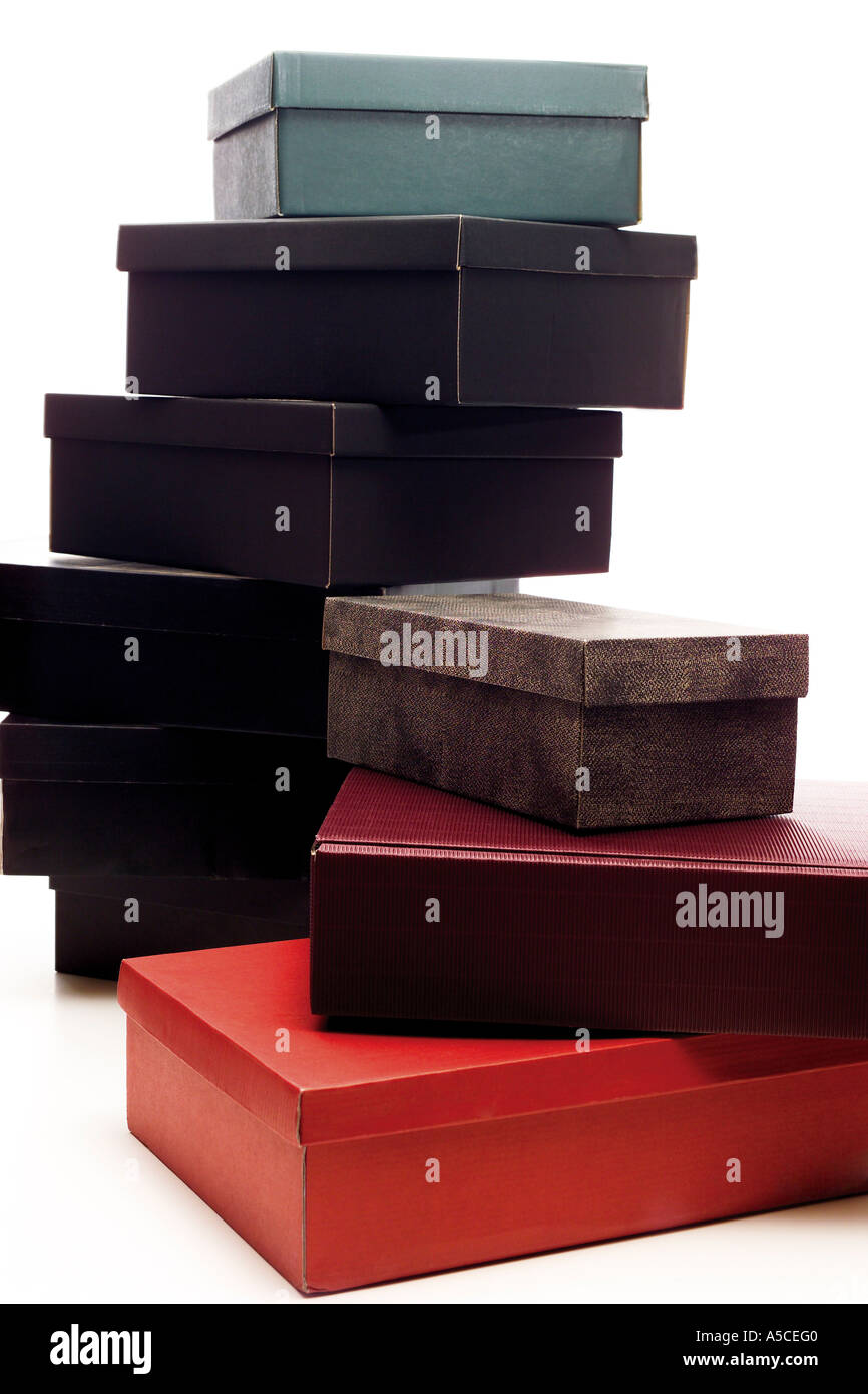 Impilate le scatole di scarpe Foto Stock