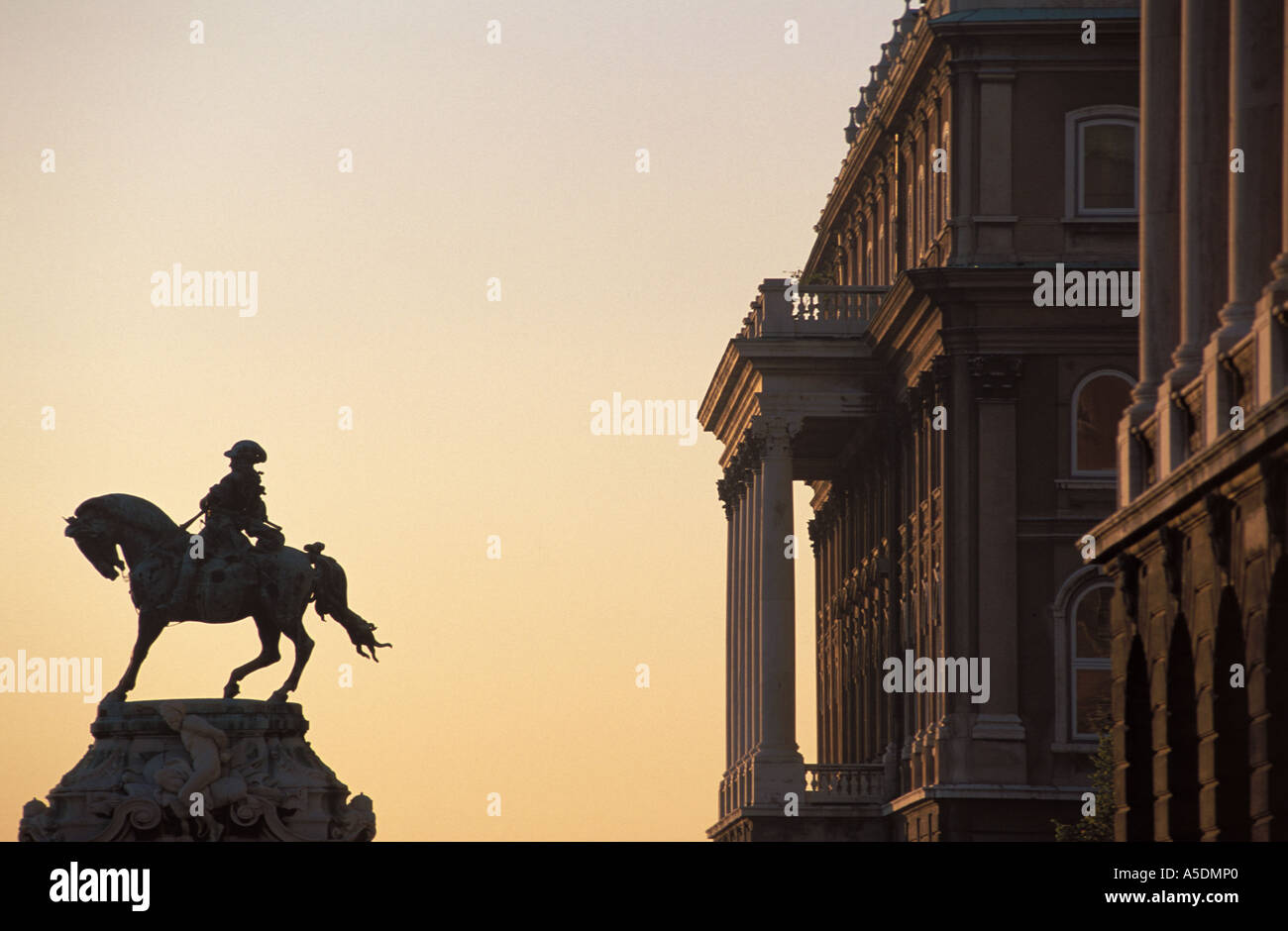Budapest Budapest statua del Principe Eugenio di Savoia Royal Palace Foto Stock