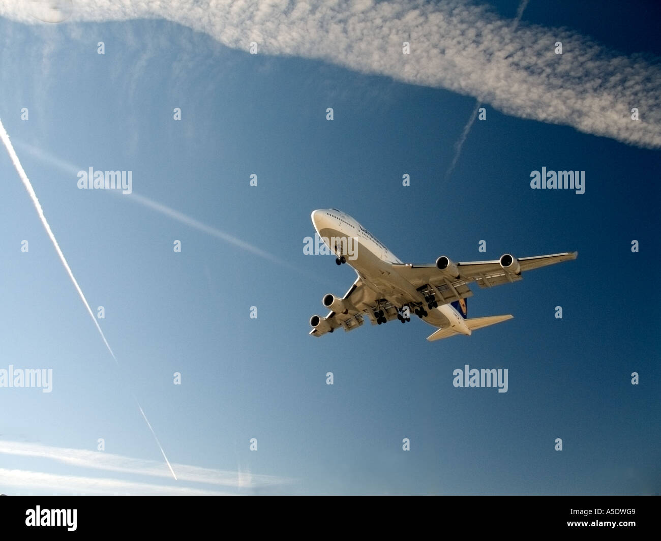 Approccio finale Lufthansa Boeing 747 Foto Stock