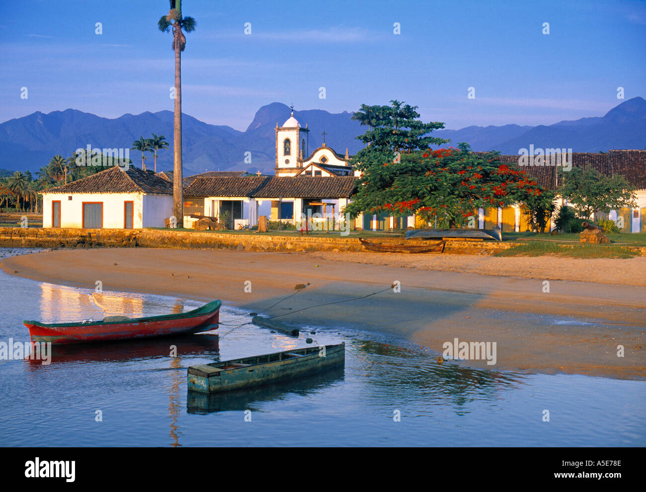 Parati città coloniale Coste verde del Brasile Foto Stock