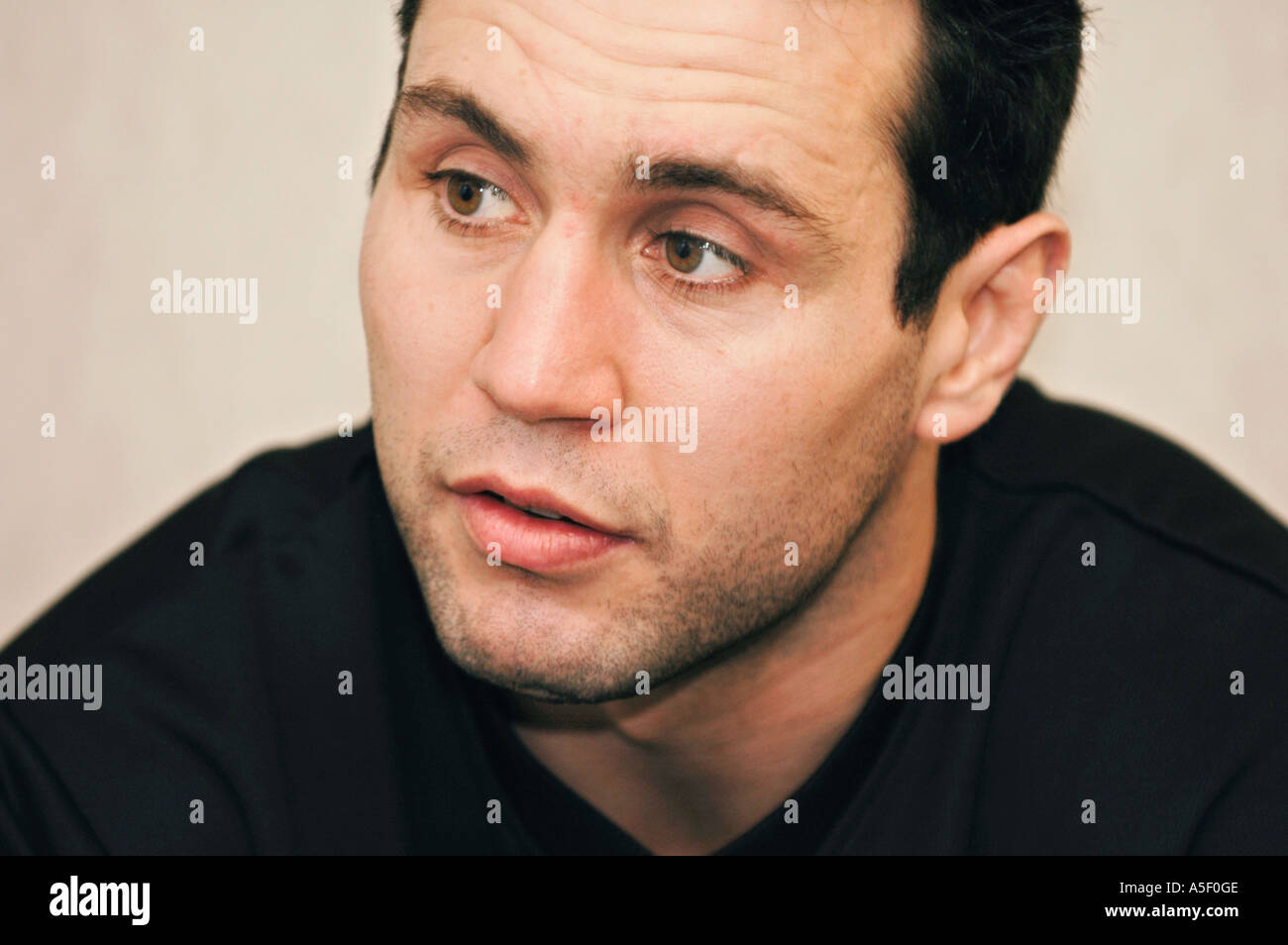 Welsh professional internazionale di rugby player Stephen Jones del Galles e Llanelli Scarlets RFC Foto Stock