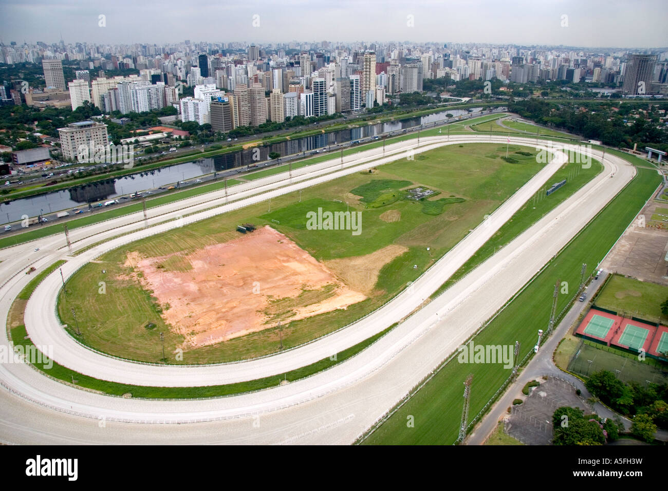 Vista aerea del Jaquei Club de Sao Paulo race track in Sao Paulo in Brasile Foto Stock