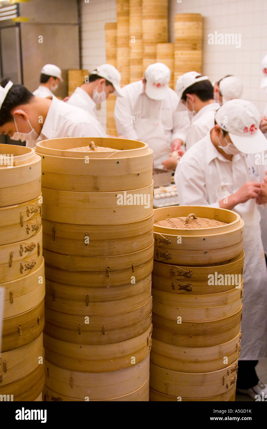 Xiaolongbao o maiale gnocco di incarto Dintaifung a Taipei Taiwan Foto Stock