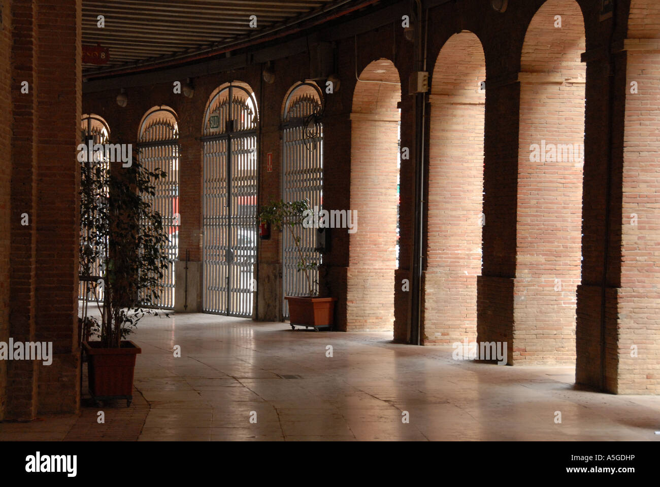 All'interno del portone della corrida, Valencia, Spagna Foto Stock