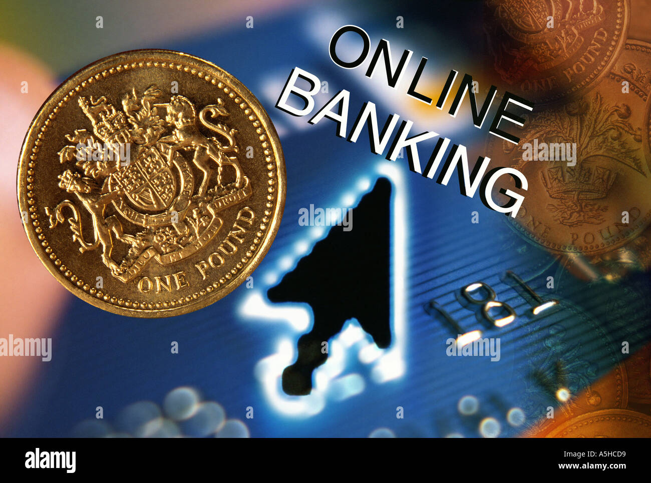 Online banking Abstract con cancelletto monete carta bancaria e computer freccia del cursore Foto Stock