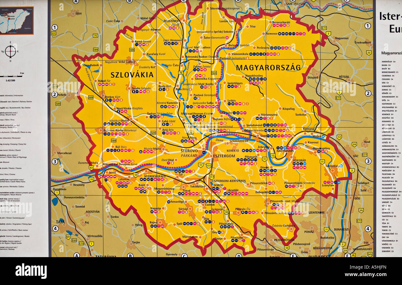 Ungheria Esztergom Mappa dei paesi di Ungheria e Slovacchia per i visitatori di città Foto Stock