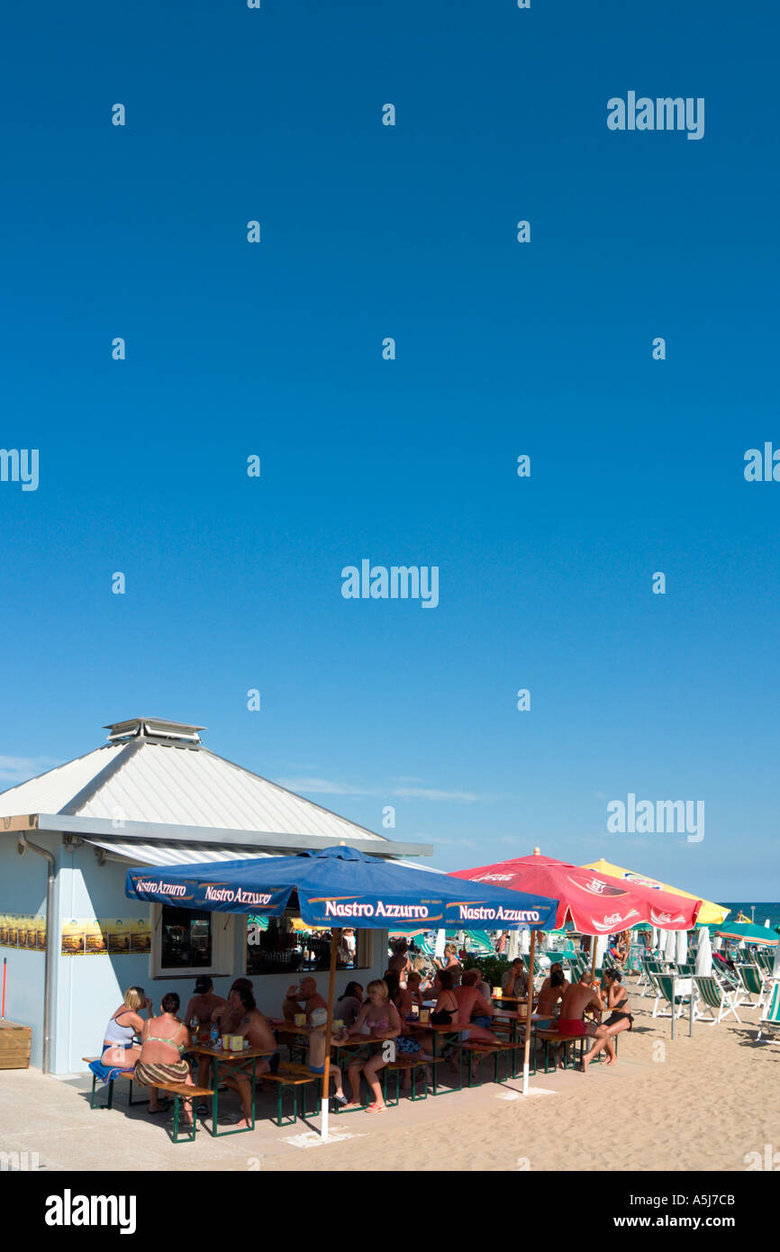 Bar in spiaggia, Lido de Jesolo, veneziana Riviera, Italia Foto Stock