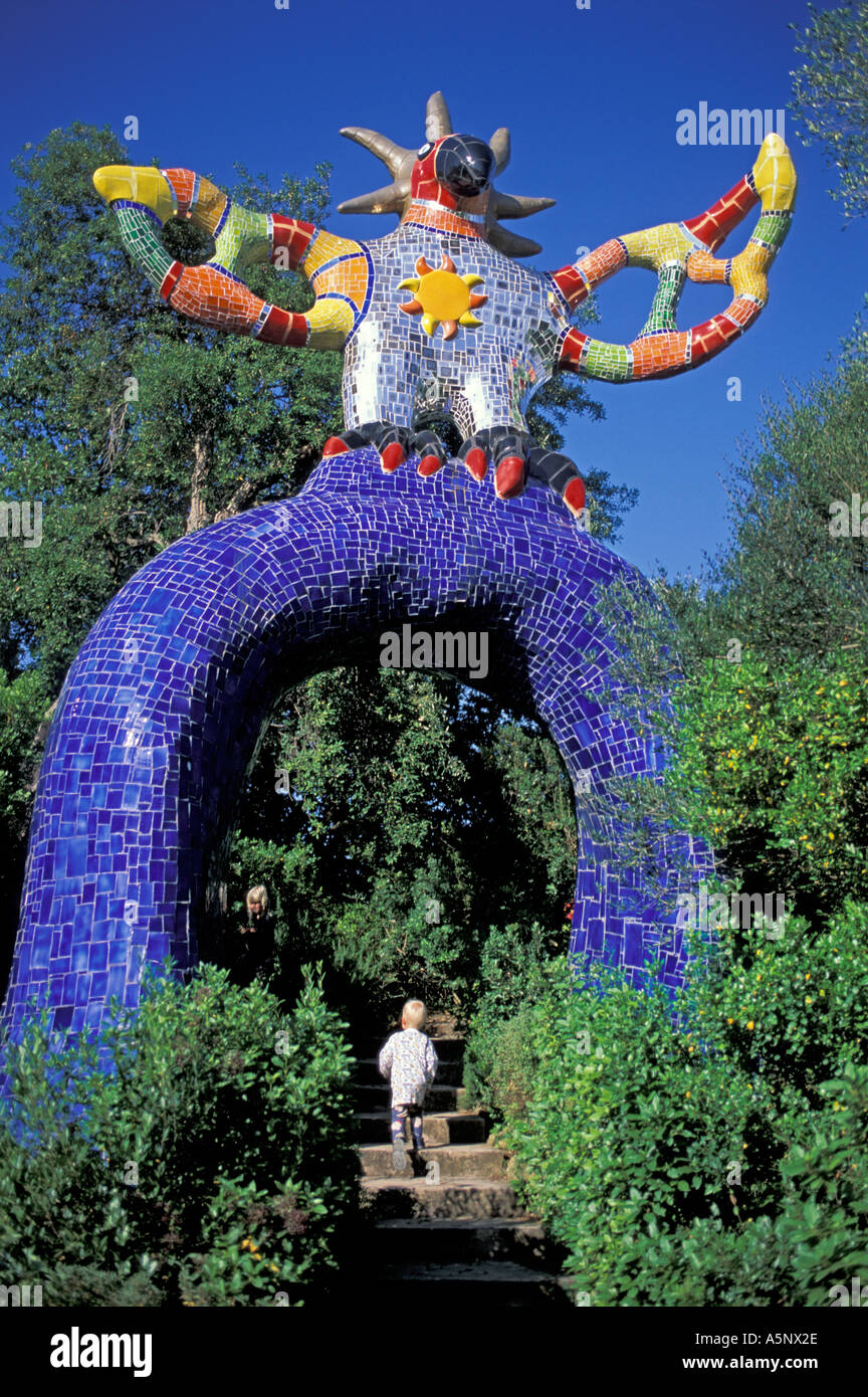 Il Giardino dei Tarocchi di Niki de Saint Phalle Capalbio Provincia de Grosseto Toscana Italia Foto Stock