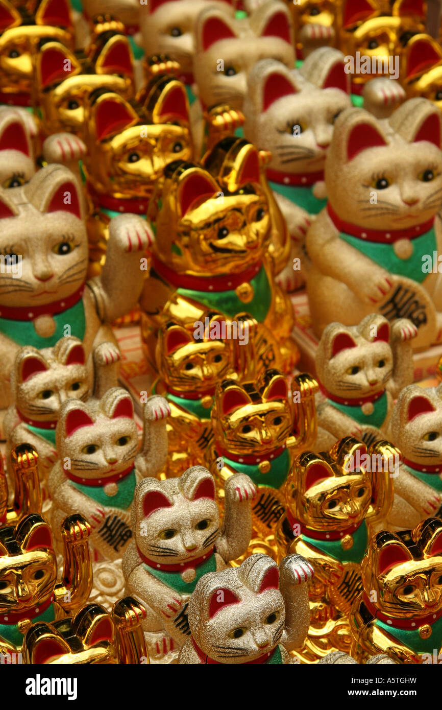 Buona fortuna gatti o Maneki Neko Foto Stock