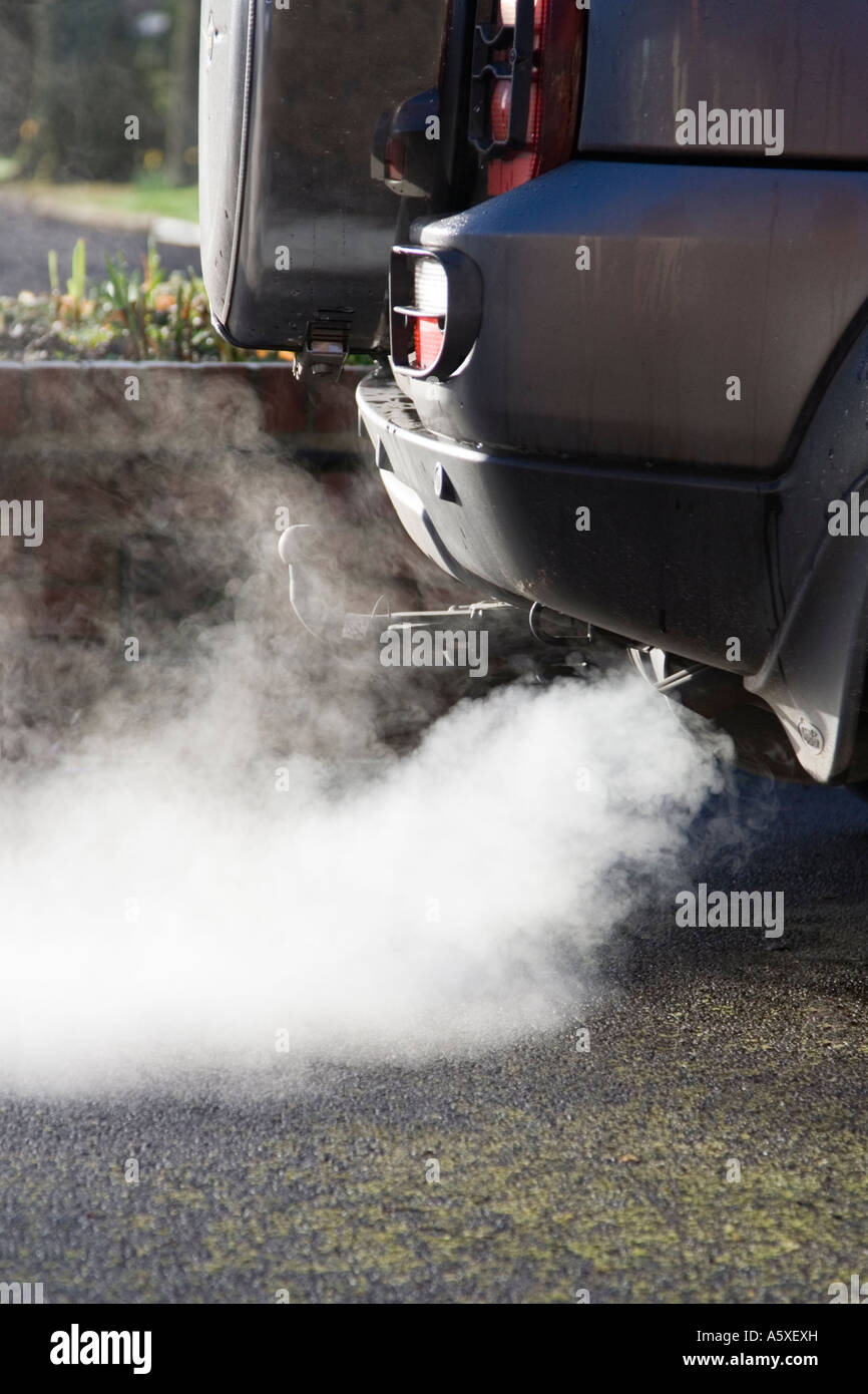inquinamento gas di scarico auto