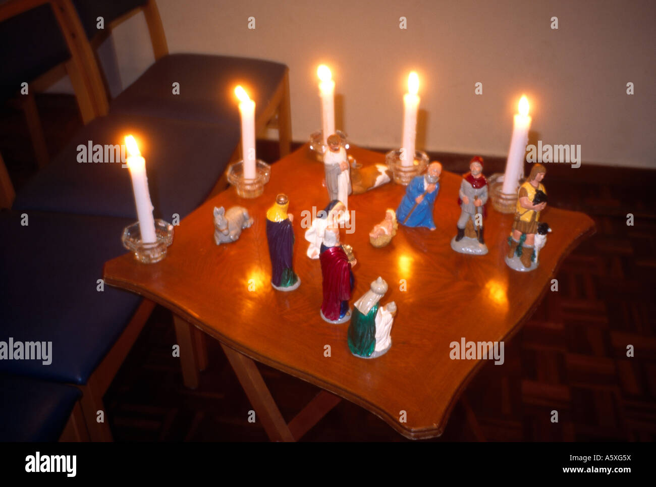 Candele per il mondo Esercito della Salvezza candela per ogni crisi mondiale natale Foto Stock