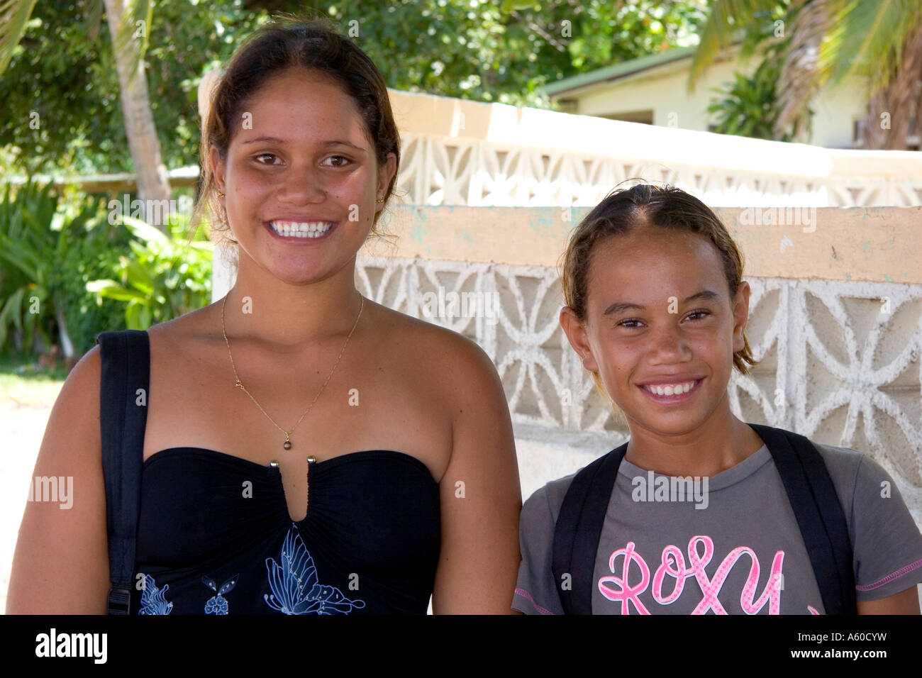 Il tahitiano ragazze sull'Isola di Moorea Foto Stock