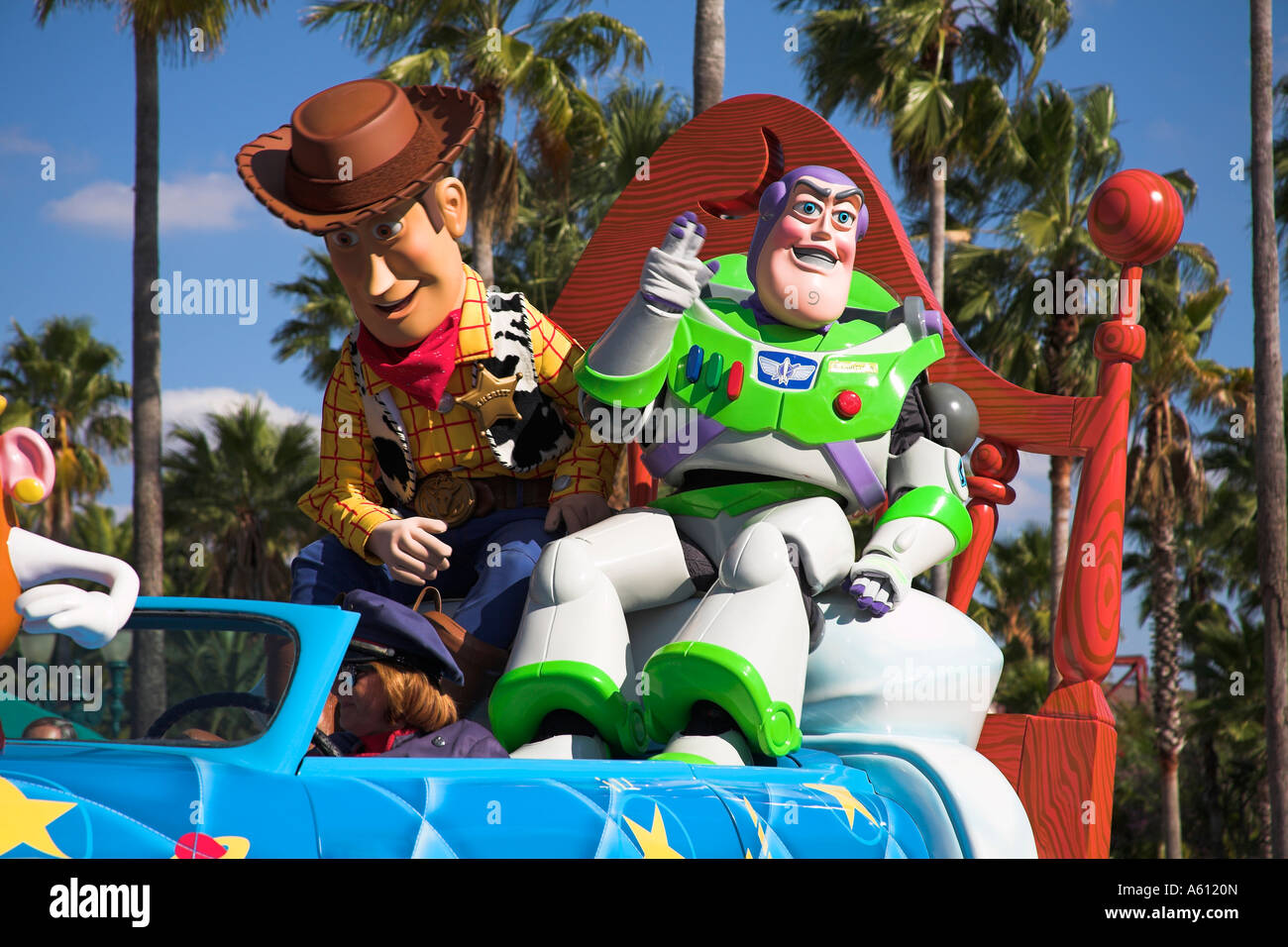 Disney stelle e l'Automobile Parade, Buzz Lightyear e Woody, Disney MGM Studios, Orlando, Florida, Stati Uniti d'America Foto Stock