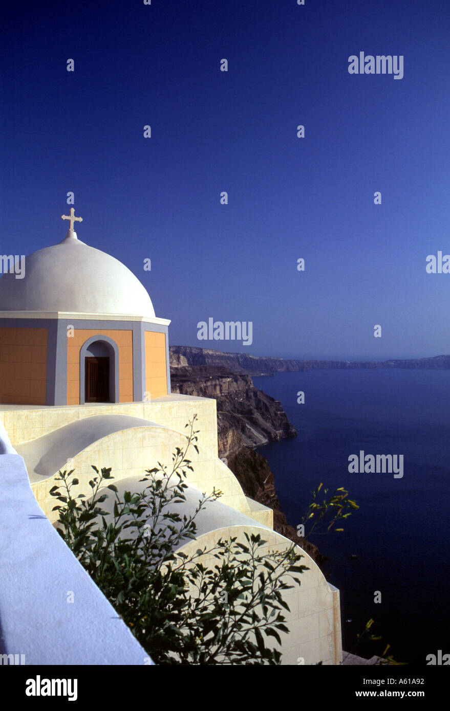 Greco cappella ortodossa Thira Fira Santorini Cyclades Mare Egeo isola greca grecia Europa Foto Stock