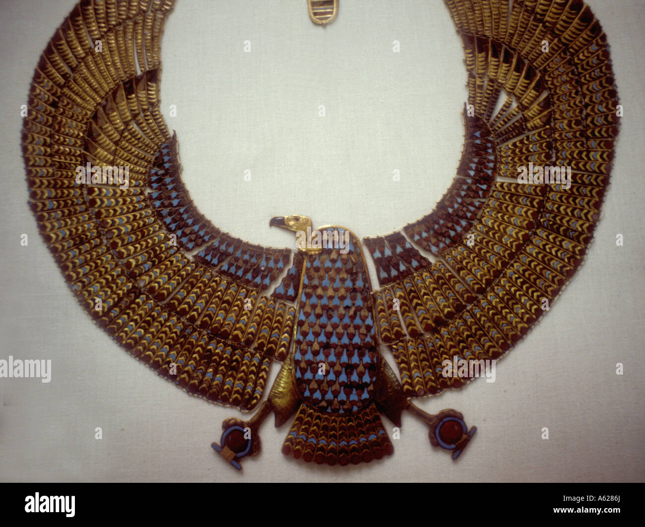 Antica collana egiziana immagini e fotografie stock ad alta risoluzione -  Alamy