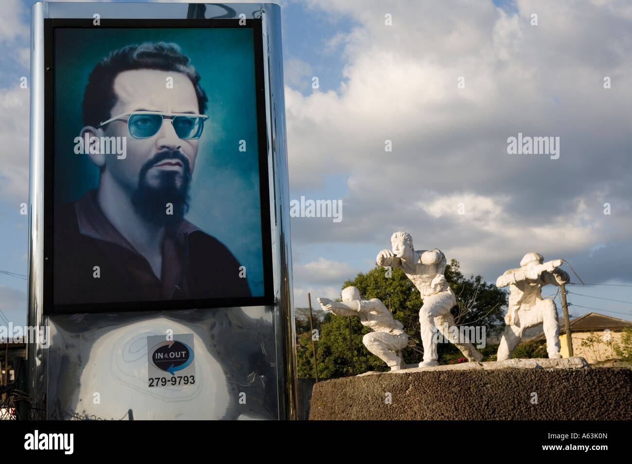 Monumento in onore Sandinista combattenti e FSLN fondatore Carlos Fonseca Matagalpa Nicaragua Foto Stock