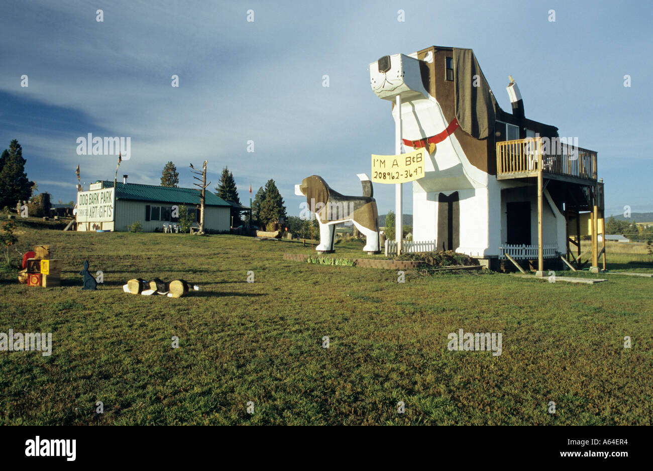 Insolito Bed & Breakfast al cane corteccia Park, pioppi neri americani, Idaho, Stati Uniti d'America Foto Stock