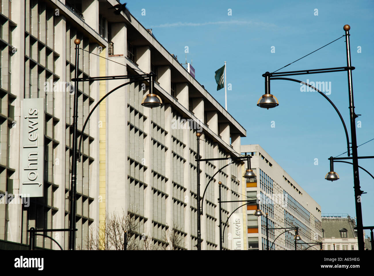 Vista di Oxford Street che mostra grandi magazzini London Inghilterra England Foto Stock