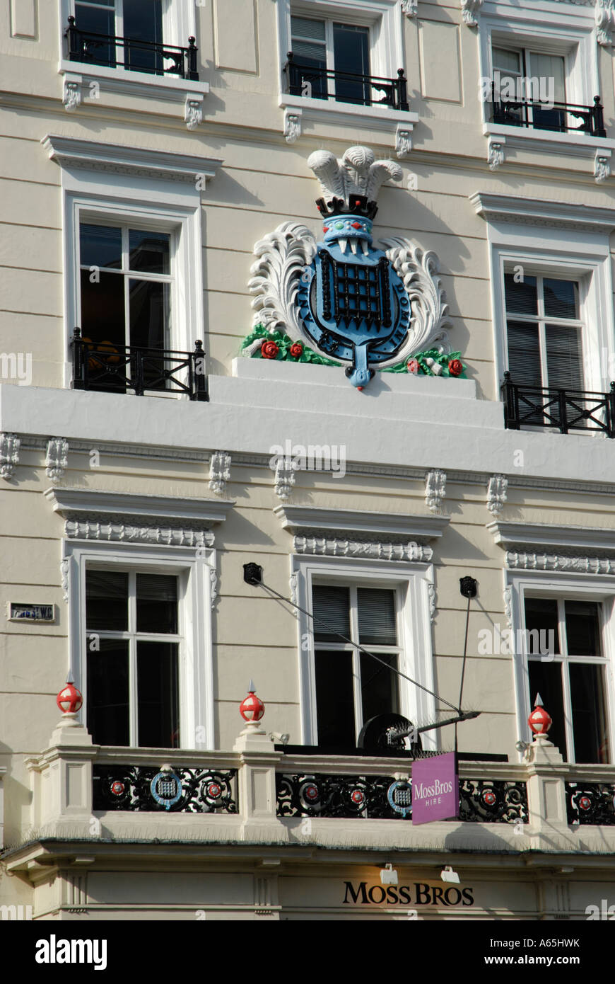 Ornato edificio Georgiano e facciata in King Street Covent Garden di Londra Foto Stock