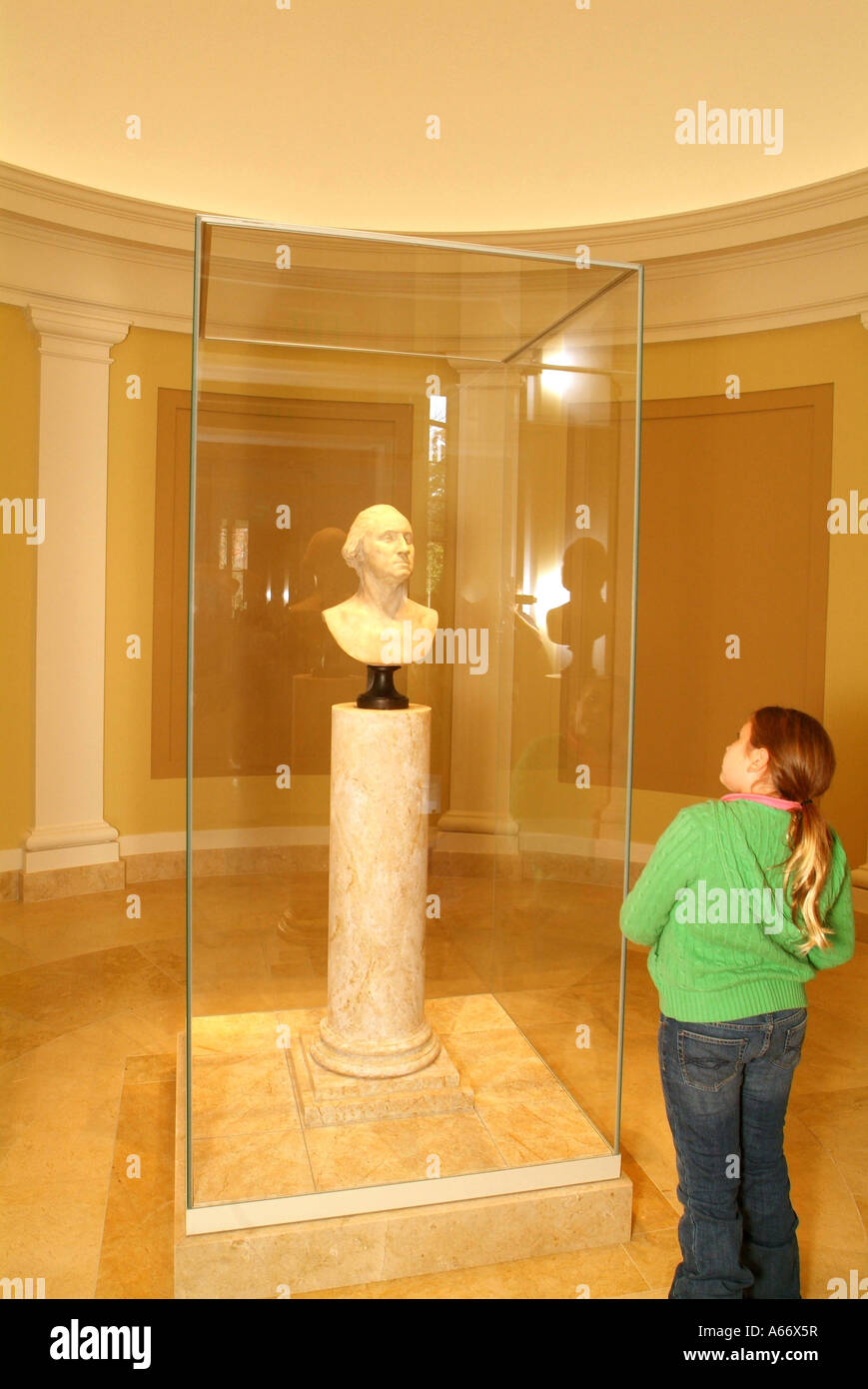 Busto di George Washington a Mount Vernon del centro visitatori Foto Stock