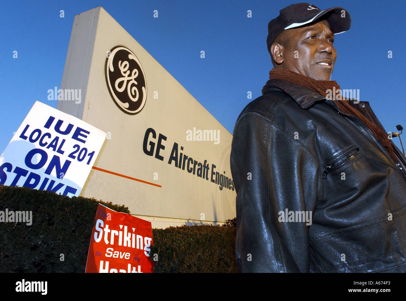 Un impressionante e General Electric Company lavoratore picchetti in Lynn Massachusetts Foto Stock