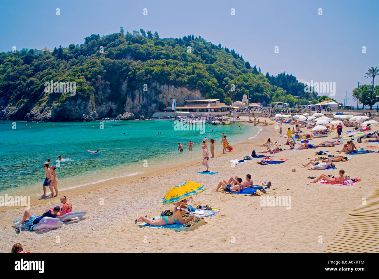 Spiaggia Paleokastritsa Corfu Isola Grecia JMH2631 Foto Stock