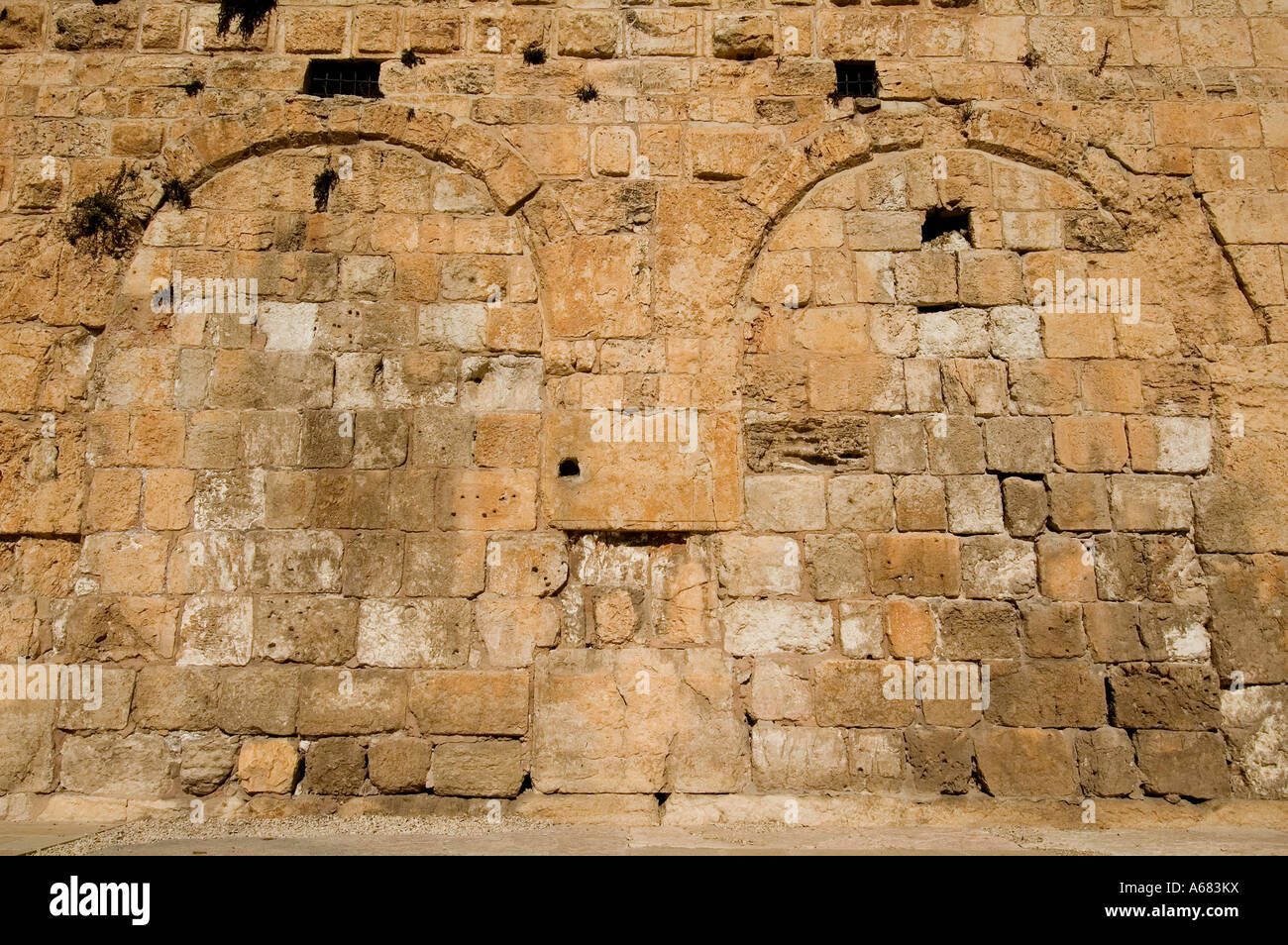 Ora-bloccato triple Huldah arcuata gate nella parete meridionale del Monte del Tempio nella città vecchia di Gerusalemme Est Israele Foto Stock