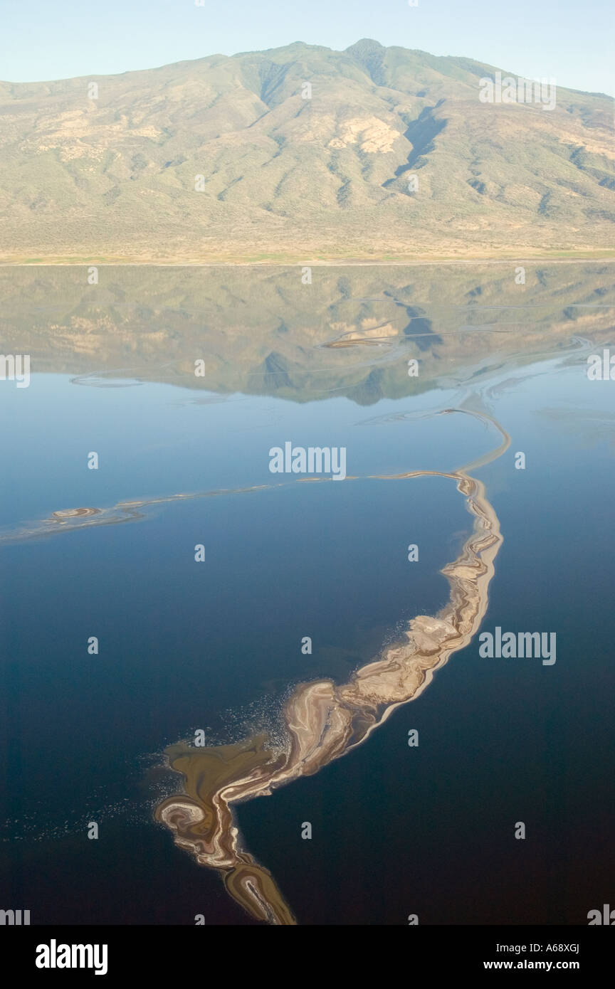 Vista aerea di alghe galleggianti sul Lago Natron, Tanzania Foto Stock