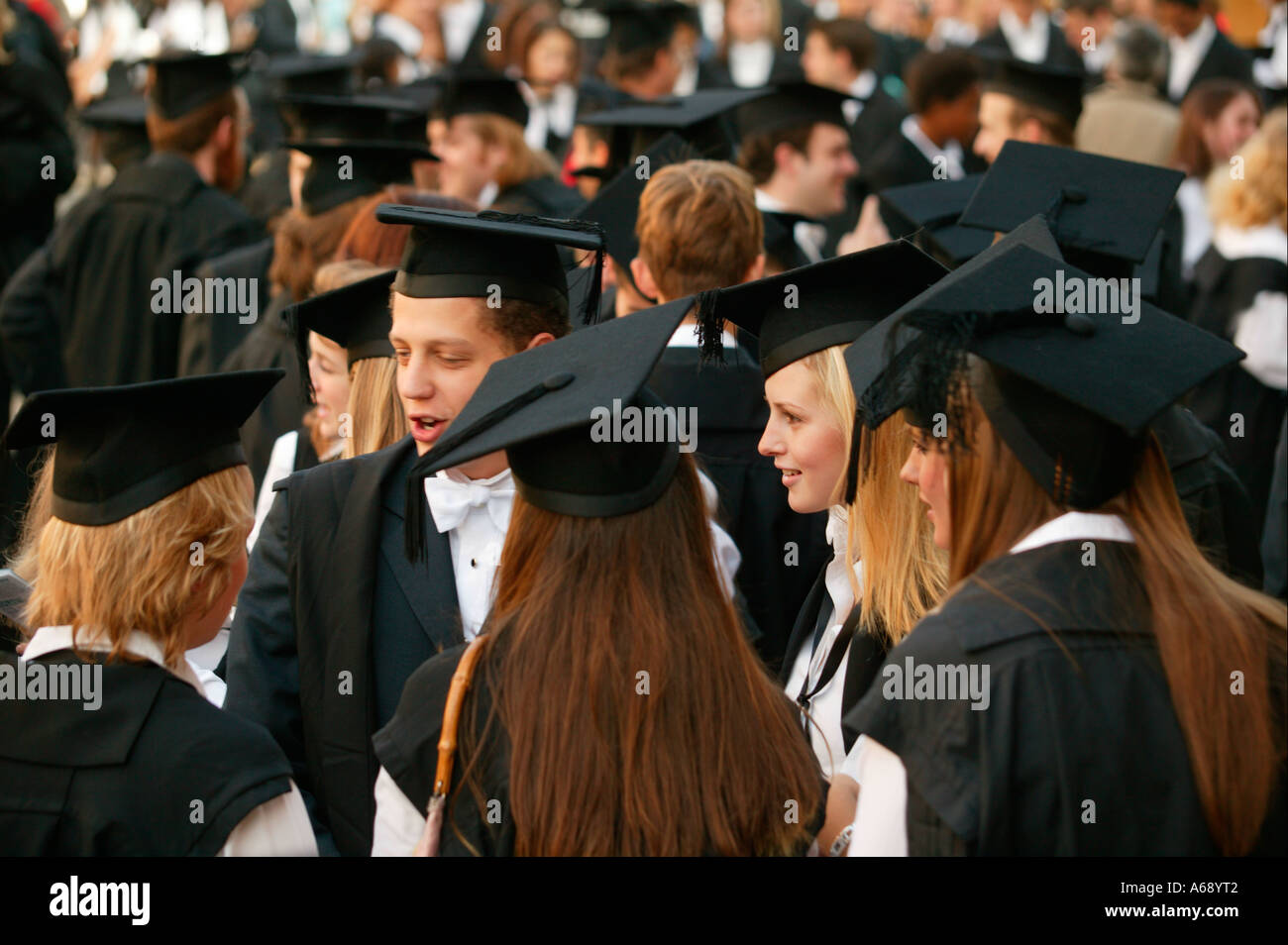 Gli studenti celebrando la matricola, freshman giorno , Università di Oxford in Inghilterra. Foto Stock