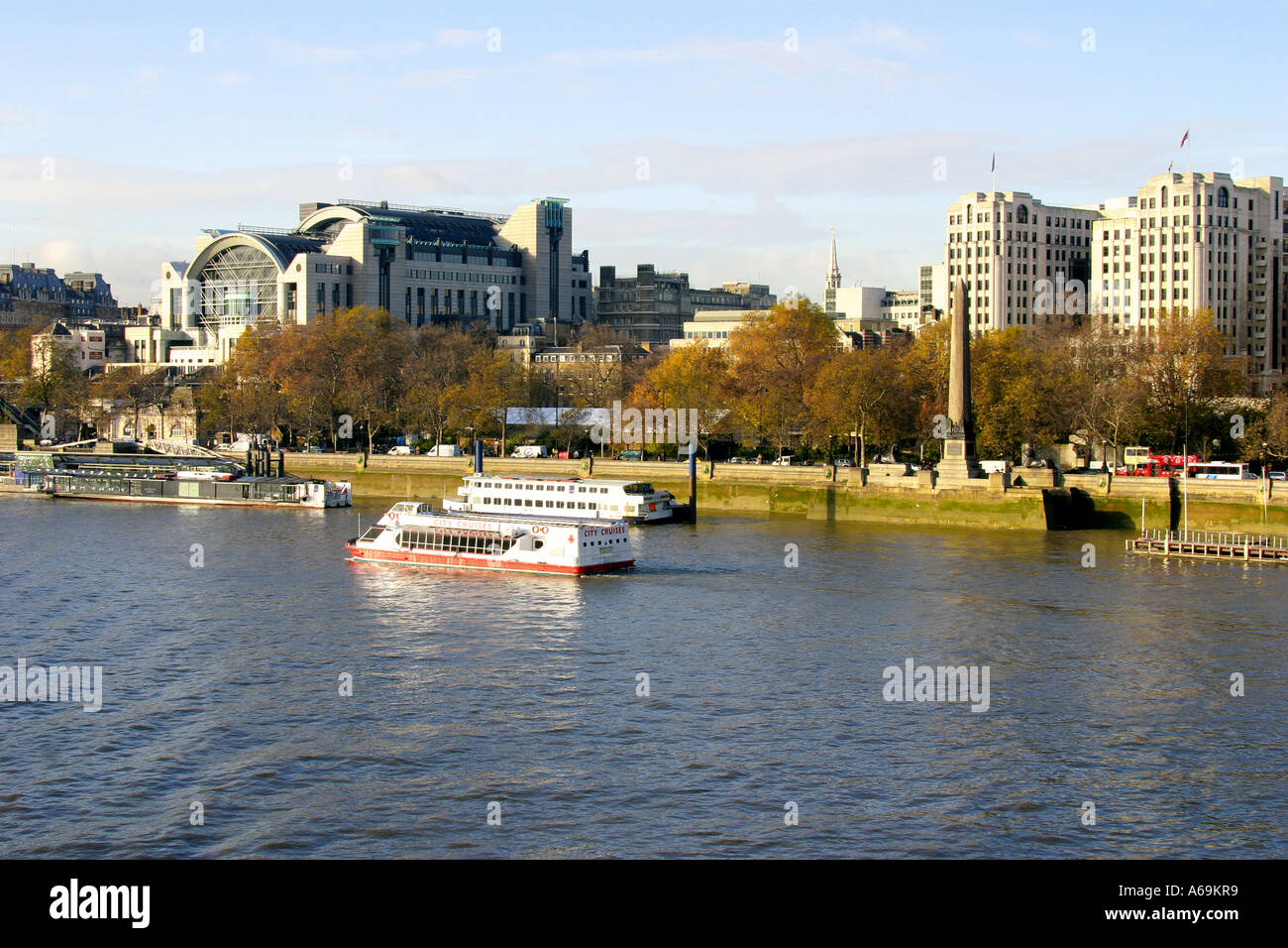 Stazione ferroviaria di Charing Cross London Inghilterra England Foto Stock